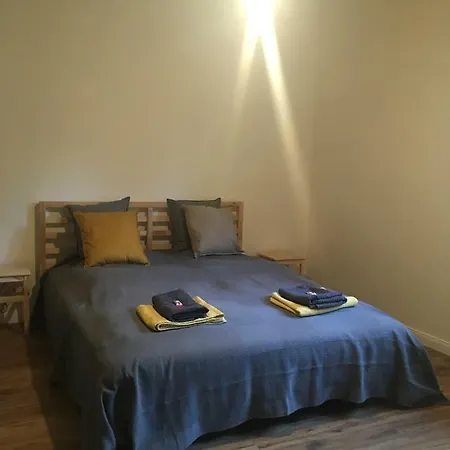 Boldi Bacsi Haza - *